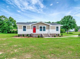 7225 Deep Branch Rd, Pembroke, NC 28372