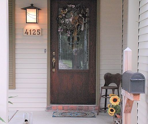 3rd image of 4125 Auburn Dr