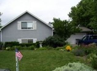 1819 Holiday Dr, Emporia, KS 66801
