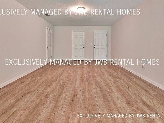 5th image of 6813 Lake Mist Ln