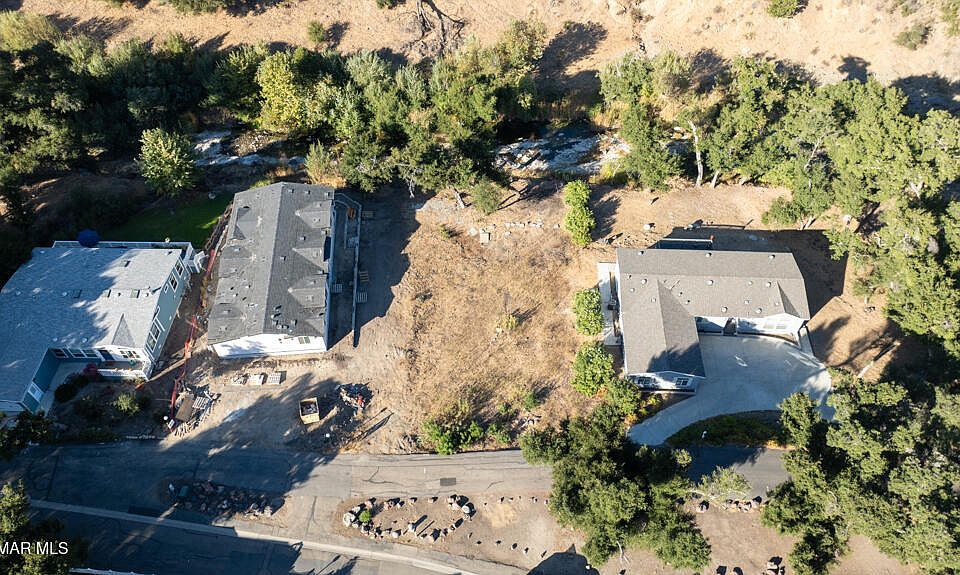 1st image of 143 Sherwood Dr