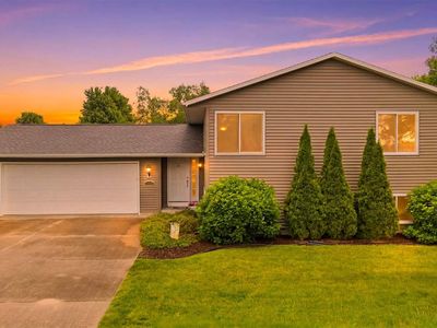 2905 G St, Amana, IA, 52203