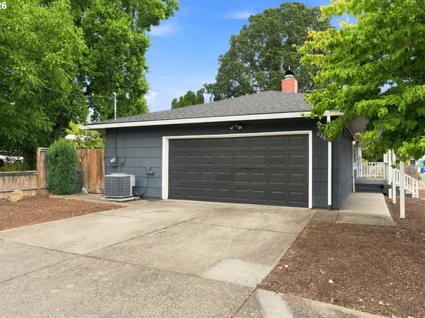 226 SE 157th Ave, Portland, OR 97233