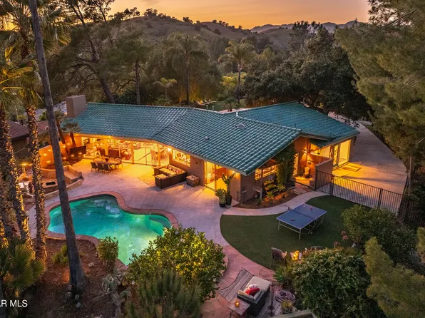 6110 Colodny Dr, Agoura Hills, CA 91301