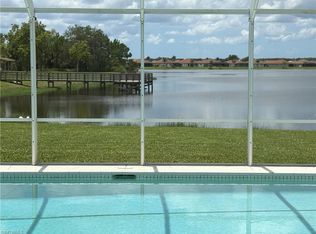 1118 Grove Dr, Naples, FL 34120