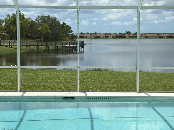 1118 Grove DR, NAPLES, FL 34120