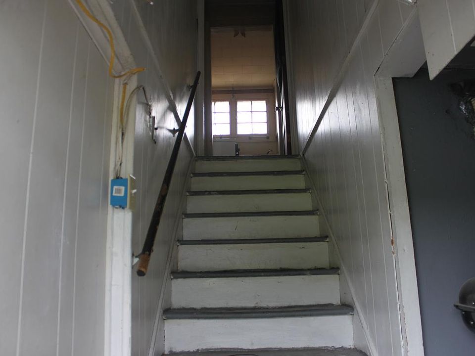 upstairs unit