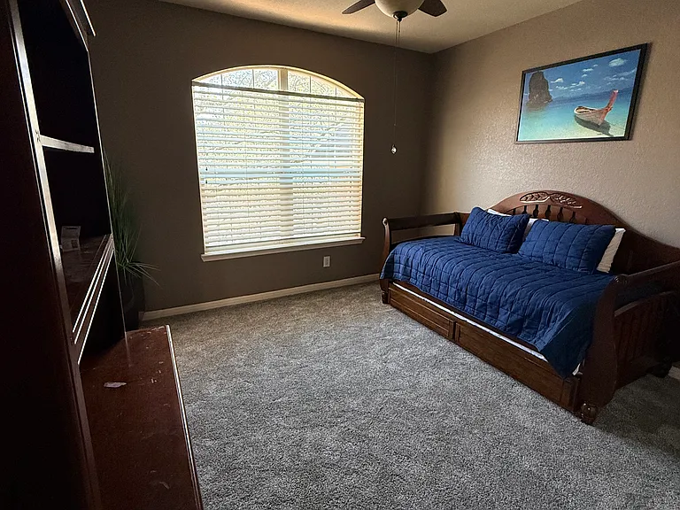 22211 Covella Ct — Photo 38