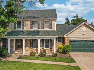506 Fox Pointe Dr, Saint Charles, MO