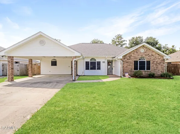 217 Longleaf Dr, Broussard, LA 70518