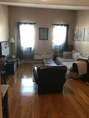 Rented by Meraki Realty LLC | media 45