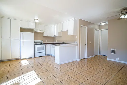 Floor plan 4966-08