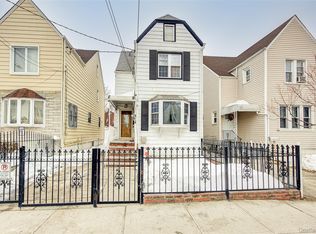 9056 184th Place, Hollis, NY 11423