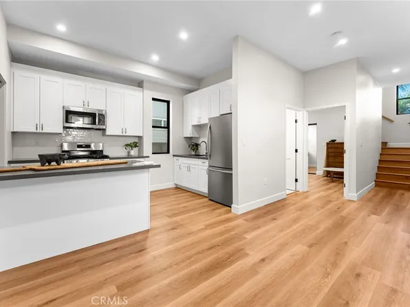 2430 E 7th St, Long Beach, CA 90804