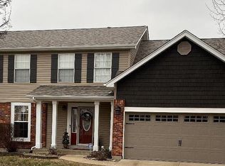 1248 Newport Landing Dr, Fenton, MO 63026
