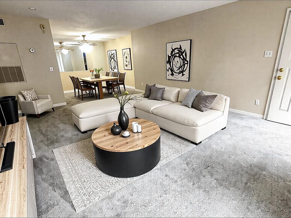 1st image of 7400 Bellerive Dr APT 1605