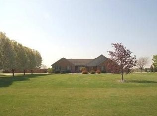 6100 Seaman Rd, Oregon, OH 43616