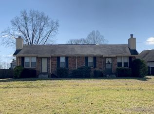 1503 Ridgewood Ct E, Gallatin, TN 37066