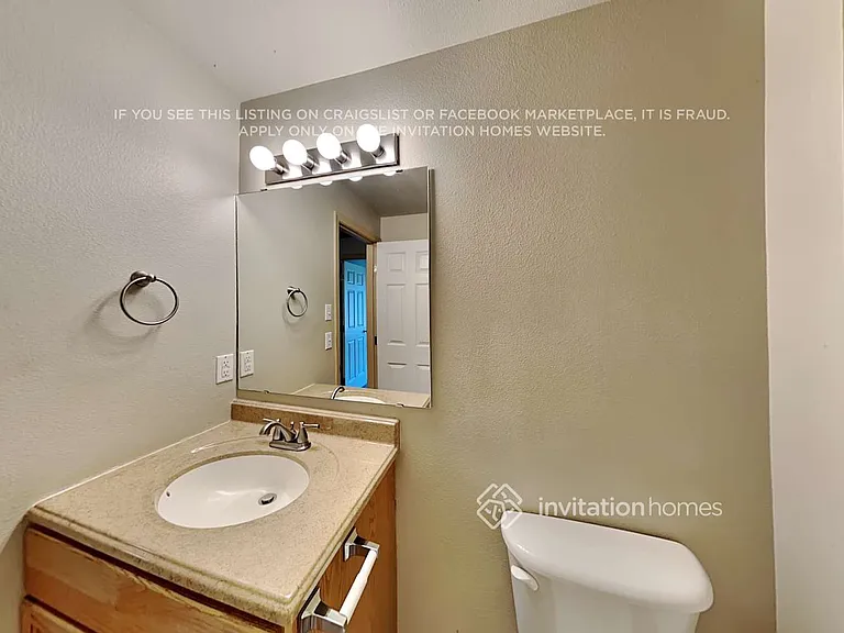 7246 178th St E — Photo 16