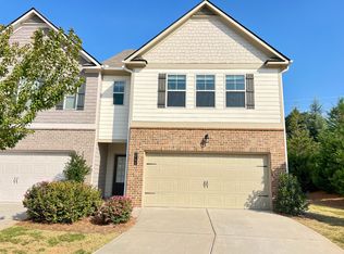 3705 Prospect Point Dr, Oakwood, GA 30566