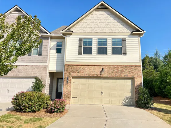 3705 Prospect Point Dr, Oakwood, GA 30566