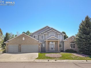 5455 Saddle Rock Rd, Colorado Springs, CO 80918