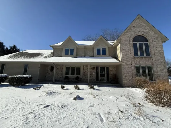 1425 Keup ROAD, Grafton, WI 53024