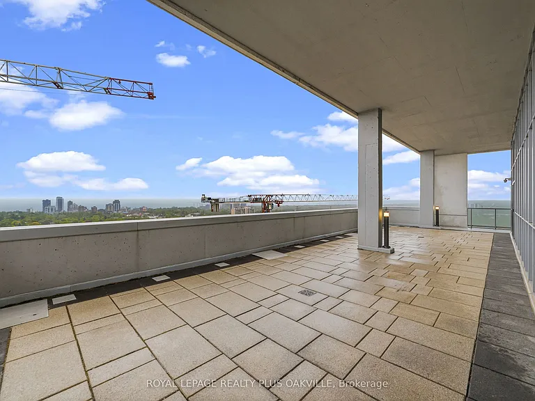2087 Fairview St #2207 — Photo 14