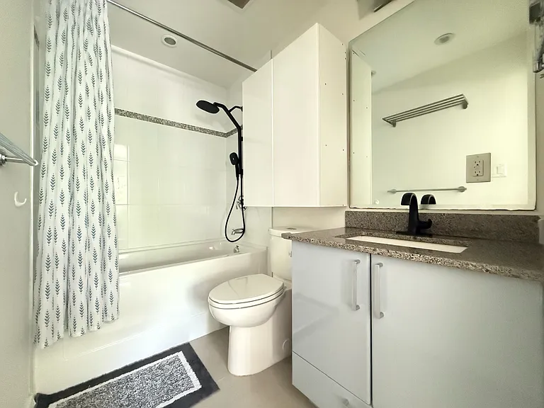 62 W 1st Ave — Photo 6