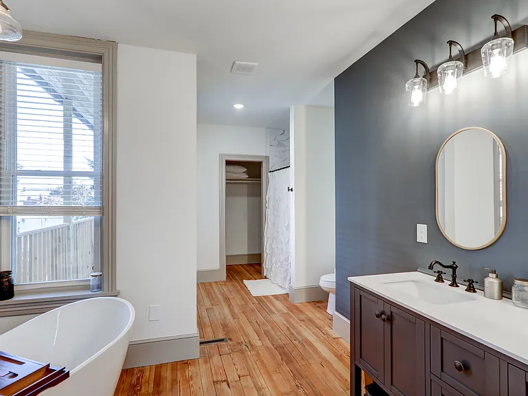 732 Chestnut St — Photo 24