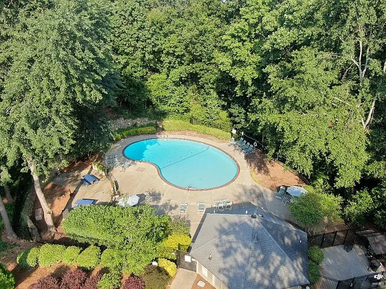 1904 Country Park Dr SE — Photo 21