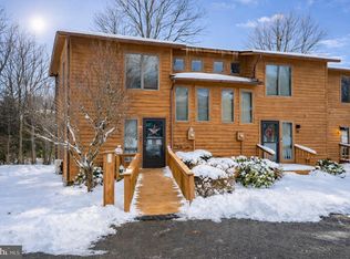 14 Laurel Brook Dr #14, Oakland, MD