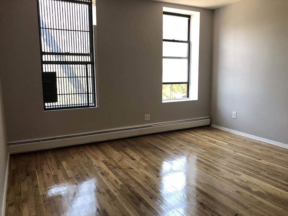 2nd image of 2247 7th Ave APT 2A