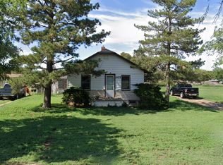 11476 W Main Rd, Dodge City, KS 67801