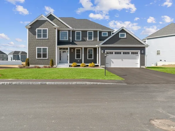 126 Pratt Ave #126, Bridgewater, MA 02324