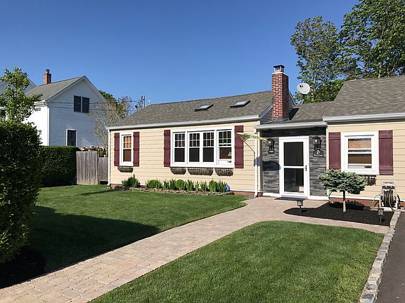 2nd image of 17 River Ln