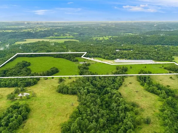 W Mountain Rd, Decatur, AR 72722