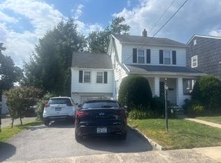 233 Gainsborg Ave, West Harrison, NY 10604