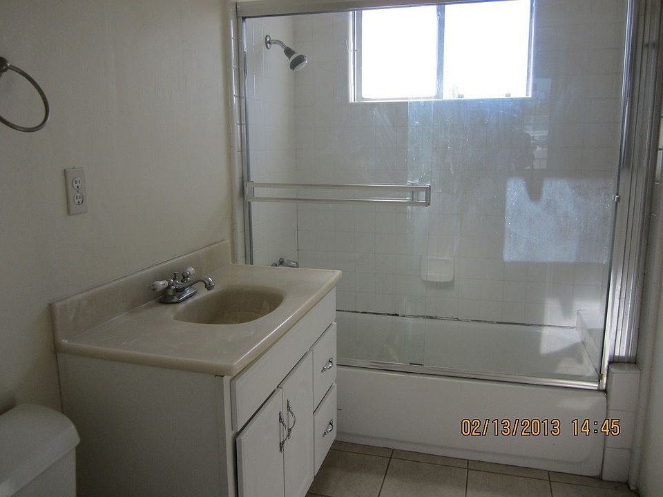 1st image of 8221 Comstock Ave APT B