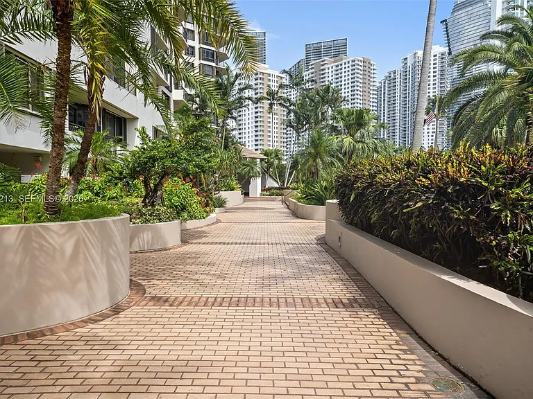 520 Brickell Key Dr #A1206 — Photo 41