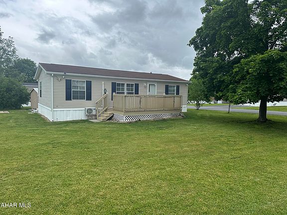 2nd image of 511 Earnhardt Dr