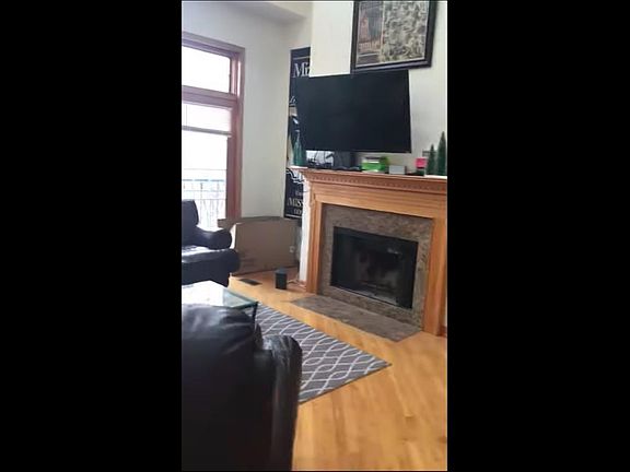 5th image of 2717 N Wayne Ave #3F