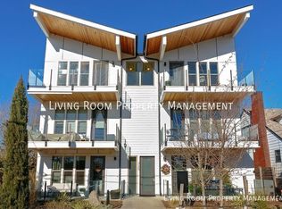 325 N Emerson St #E, Portland, OR 97217