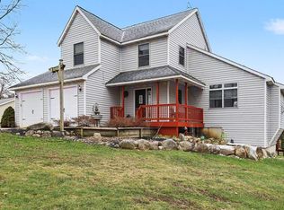 10881 Hoffman Rd, Three Rivers, MI 49093