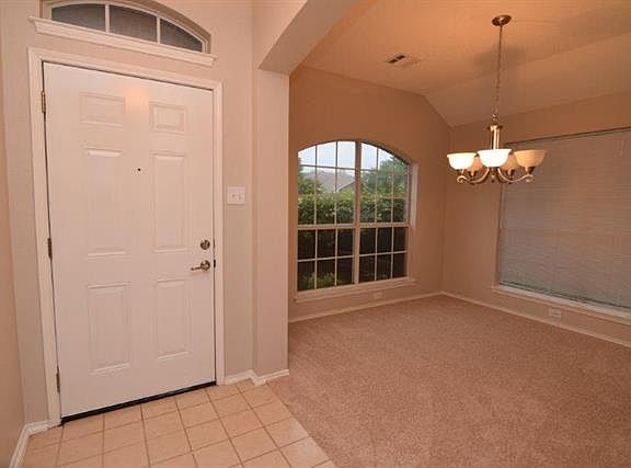 5th image of 4214 Baccarat Dr