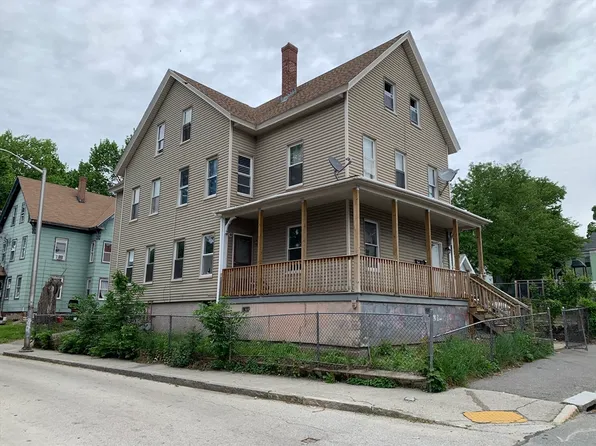 128 Austin St, Worcester, MA 01609