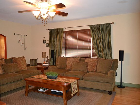 4th image of 4112 NE Tazewell Pike