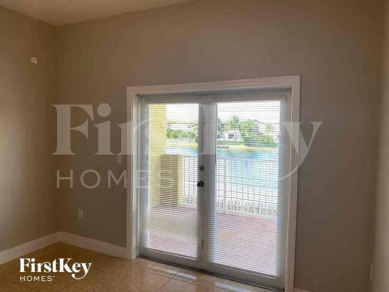 16119 SW 61st Ln — Photo 28