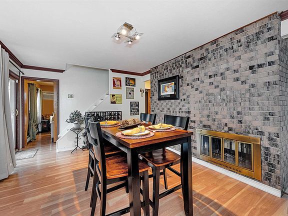 4th image of 23 Martin Ln