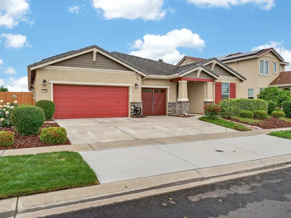 1139 Dry Gulch Trail Dr, Plumas Lake, CA 95961